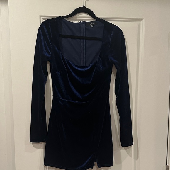 Admirable Aura Navy Blue Velvet Long Sleeve Skort Romper - Picture 7 of 7